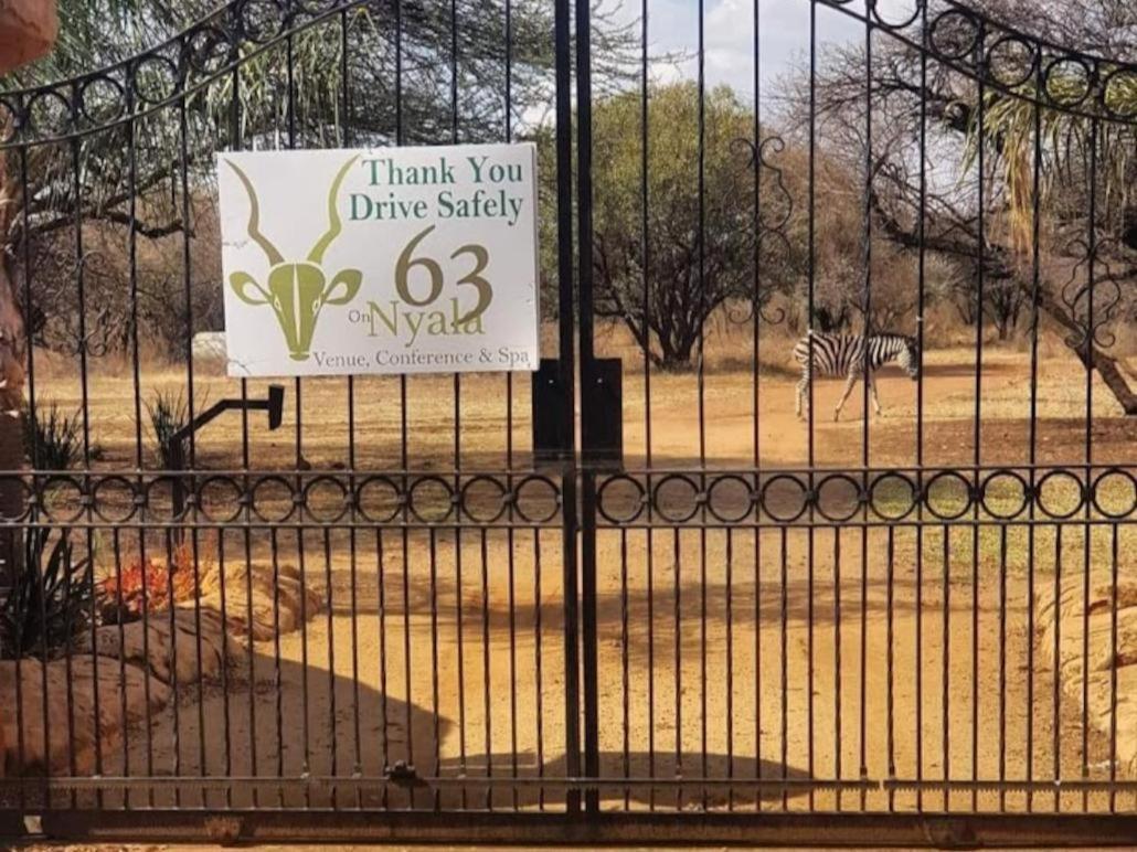 63 On Nyala, Lodge Venue & Conference Pyramid エクステリア 写真